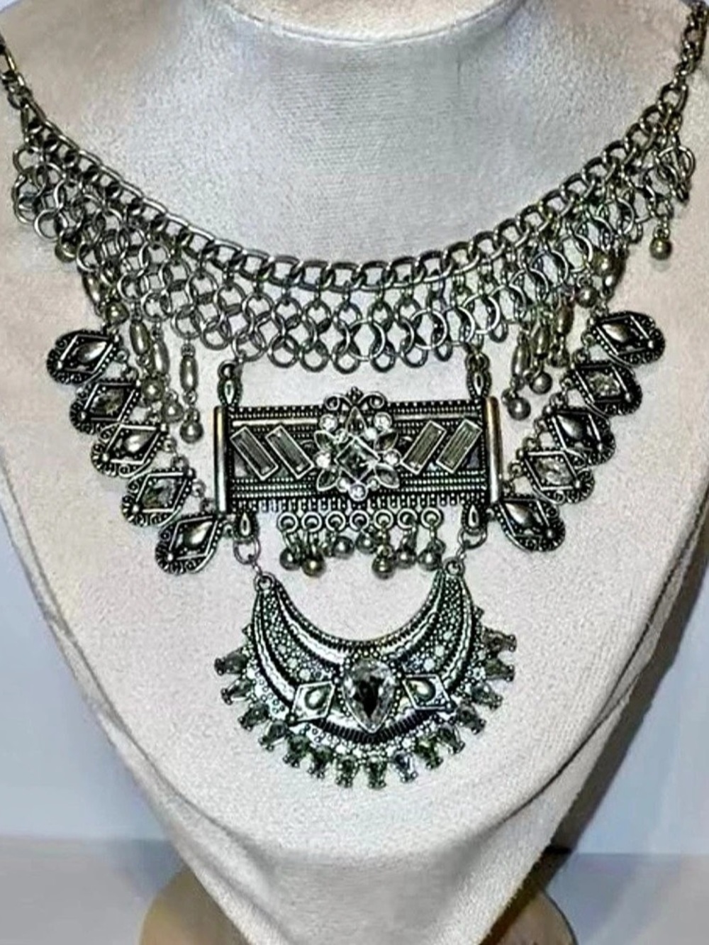 Antiqued Silver Rhinestone Tribal Bib Statement Necklace Boho Choker 20" Layer